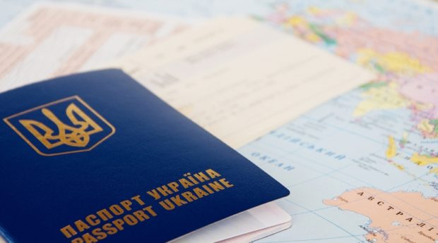 Закордонні паспорти зросли в ціні