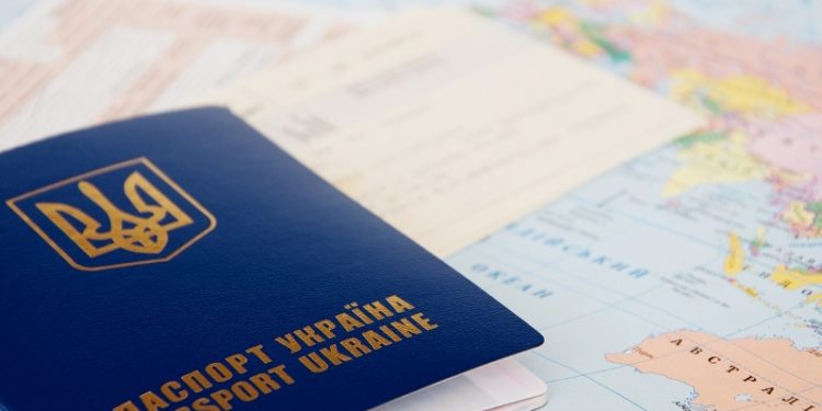 Закордонні паспорти зросли в ціні